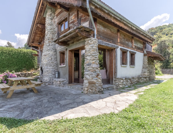 28 L Oratoire Jardin 605x465 - Chalet L'Oréade